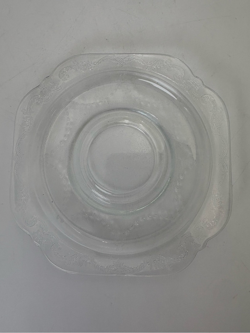 Vintage Indiana Glass Clear  Decorative Saucer -  Scalloped Edge - Picture 3 of 10
